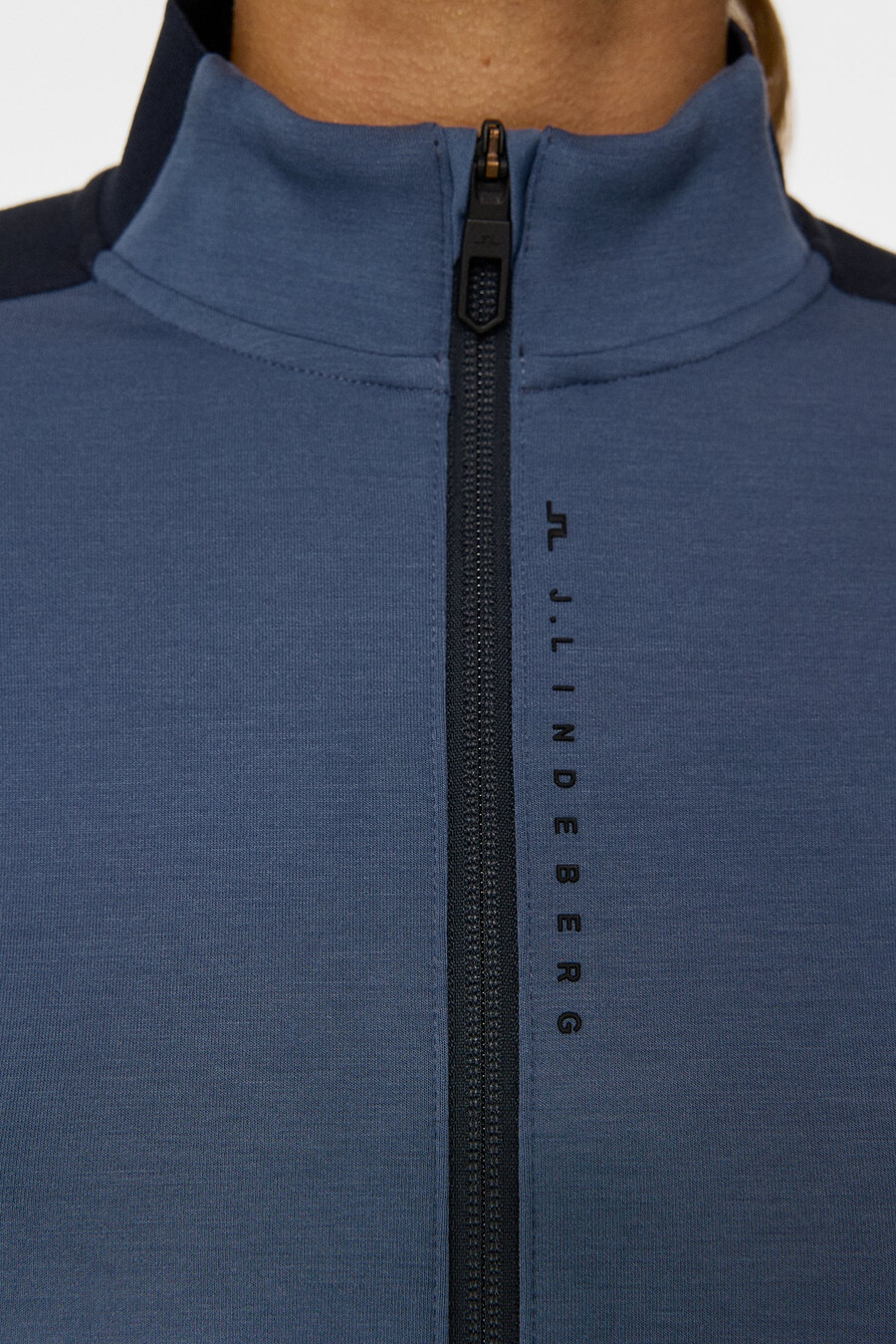 nami zip mid layer