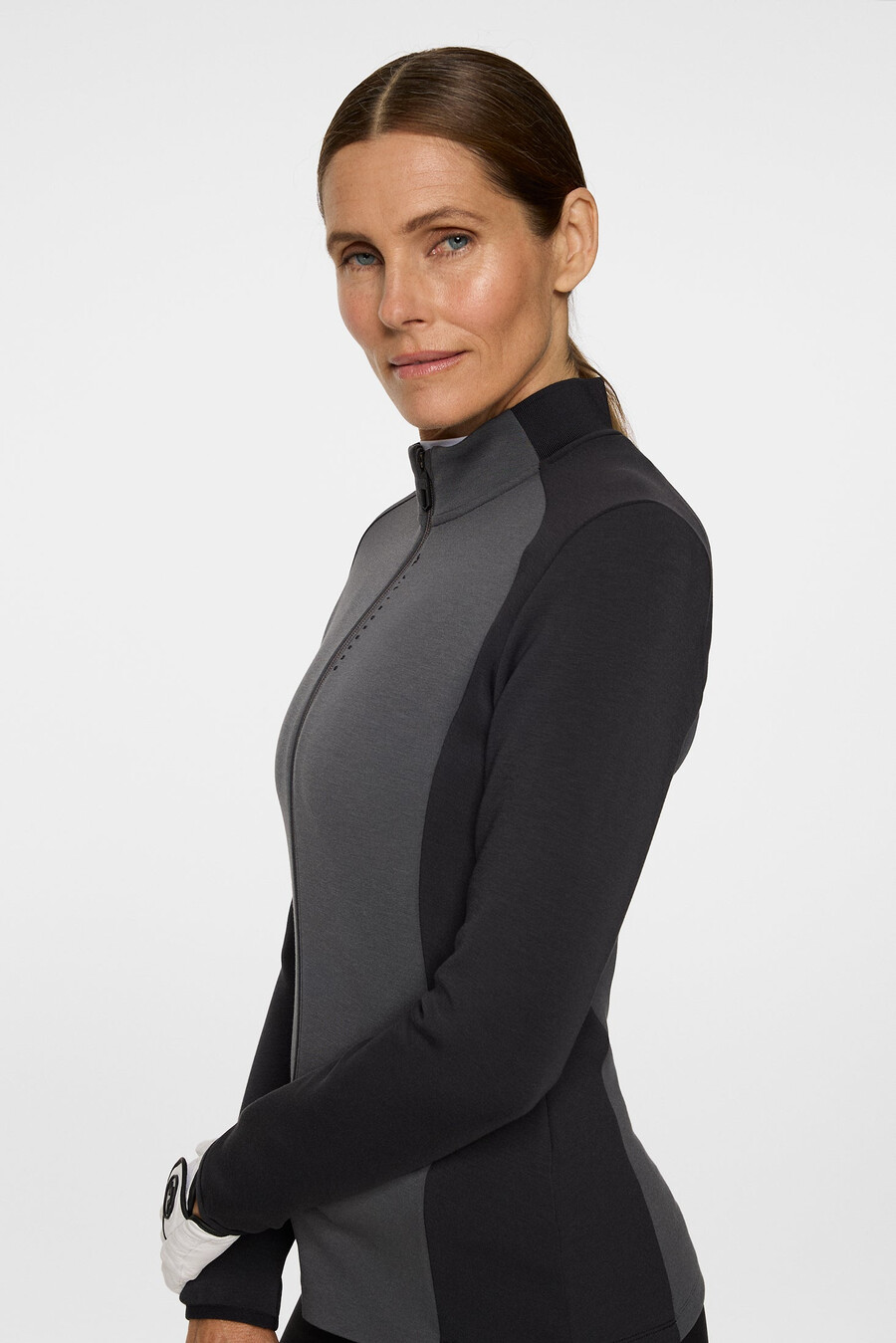 nami zip mid layer