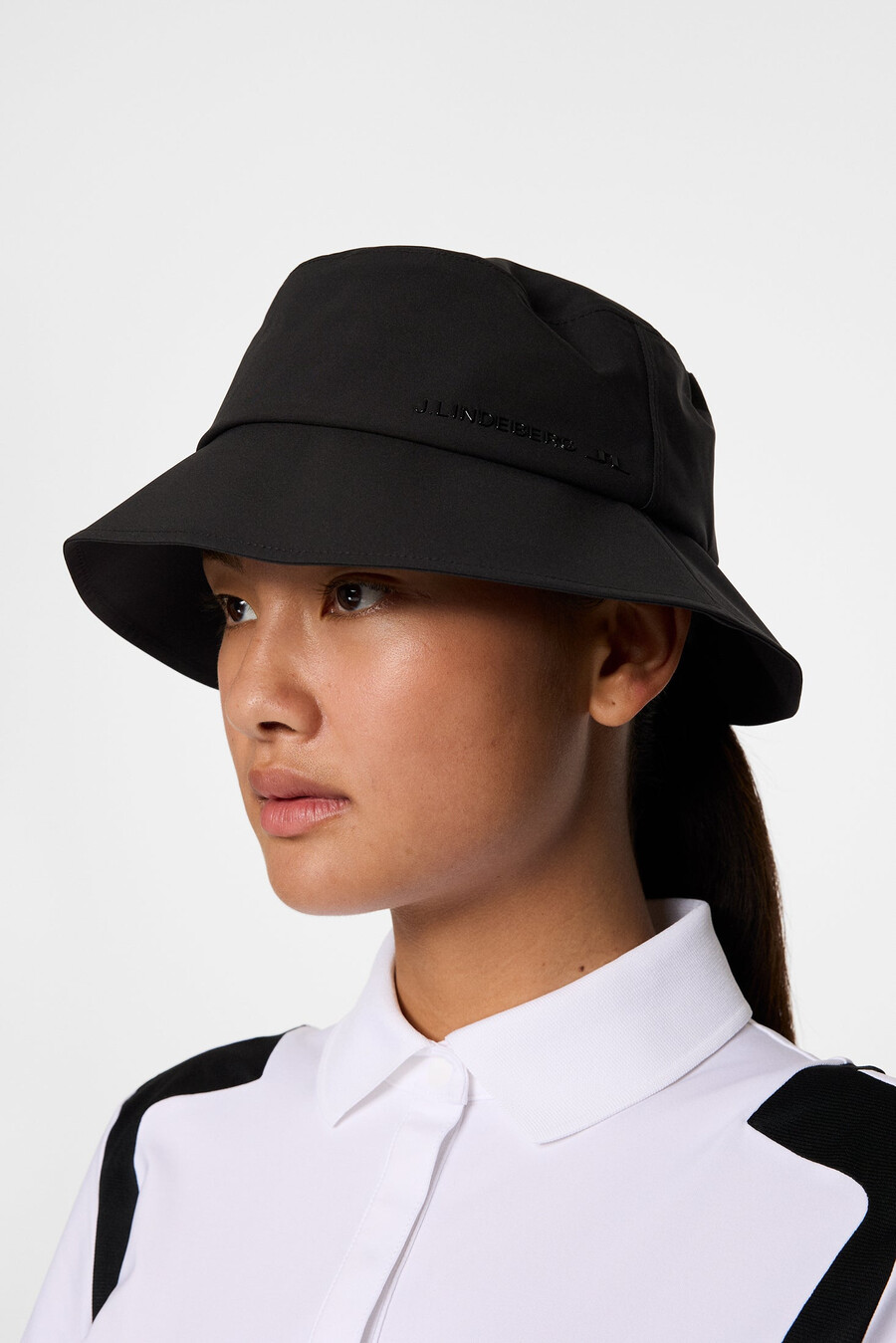 sade rain bucket hat