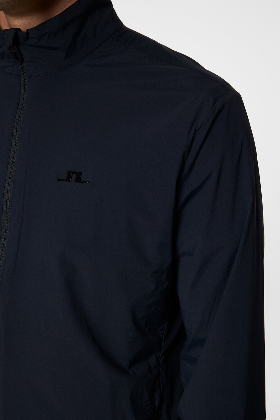 ash light packable jacket
