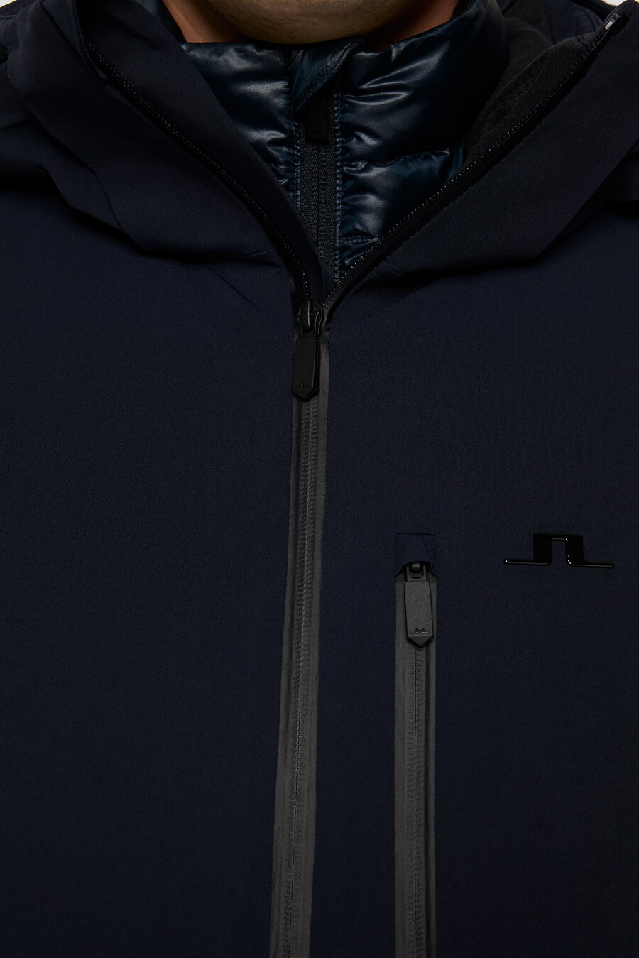 omnia jacket