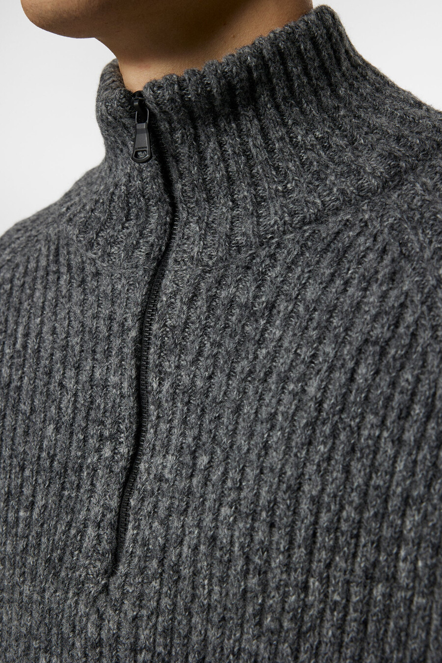 victor zip wool sweater