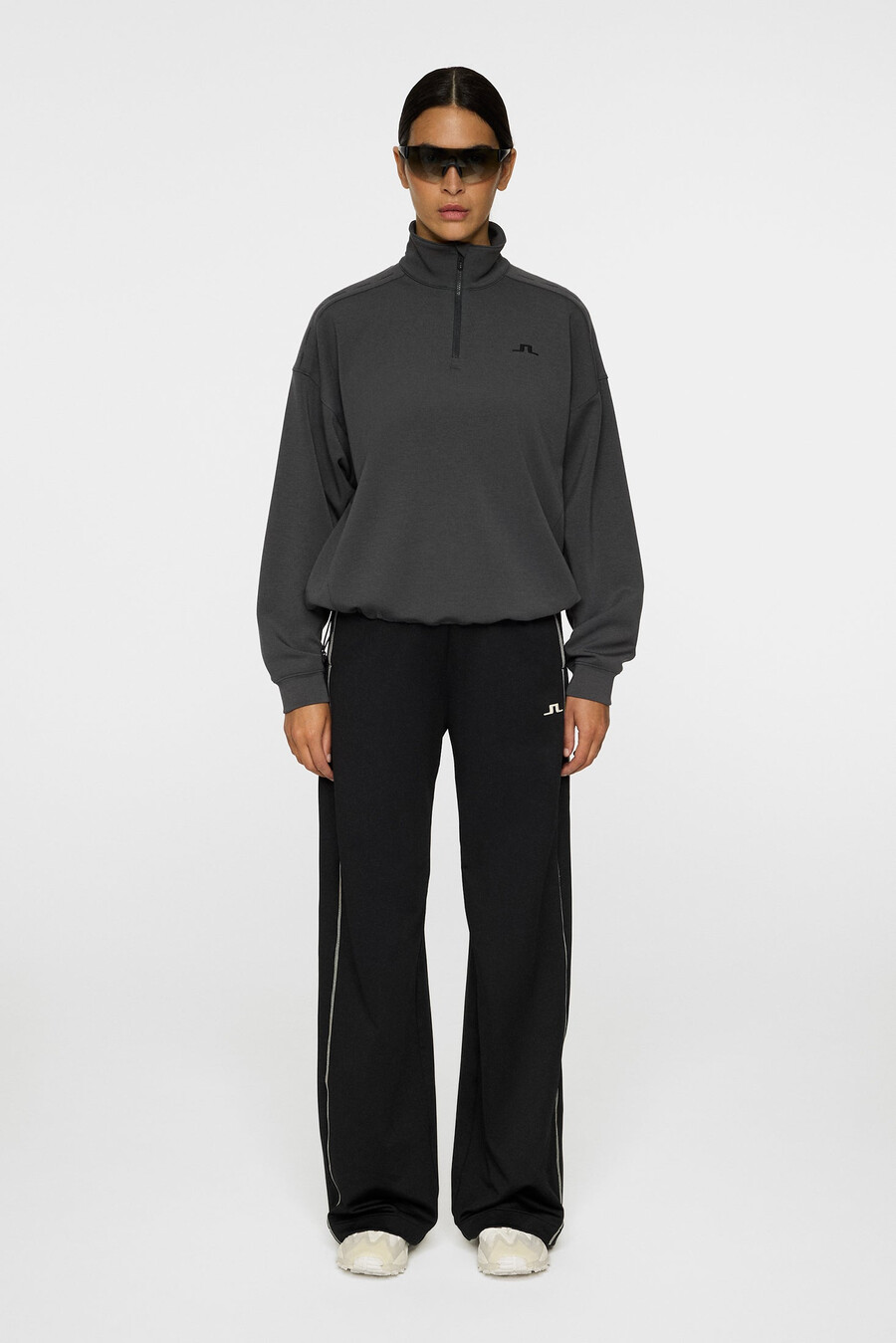 airy zip sweatshirt