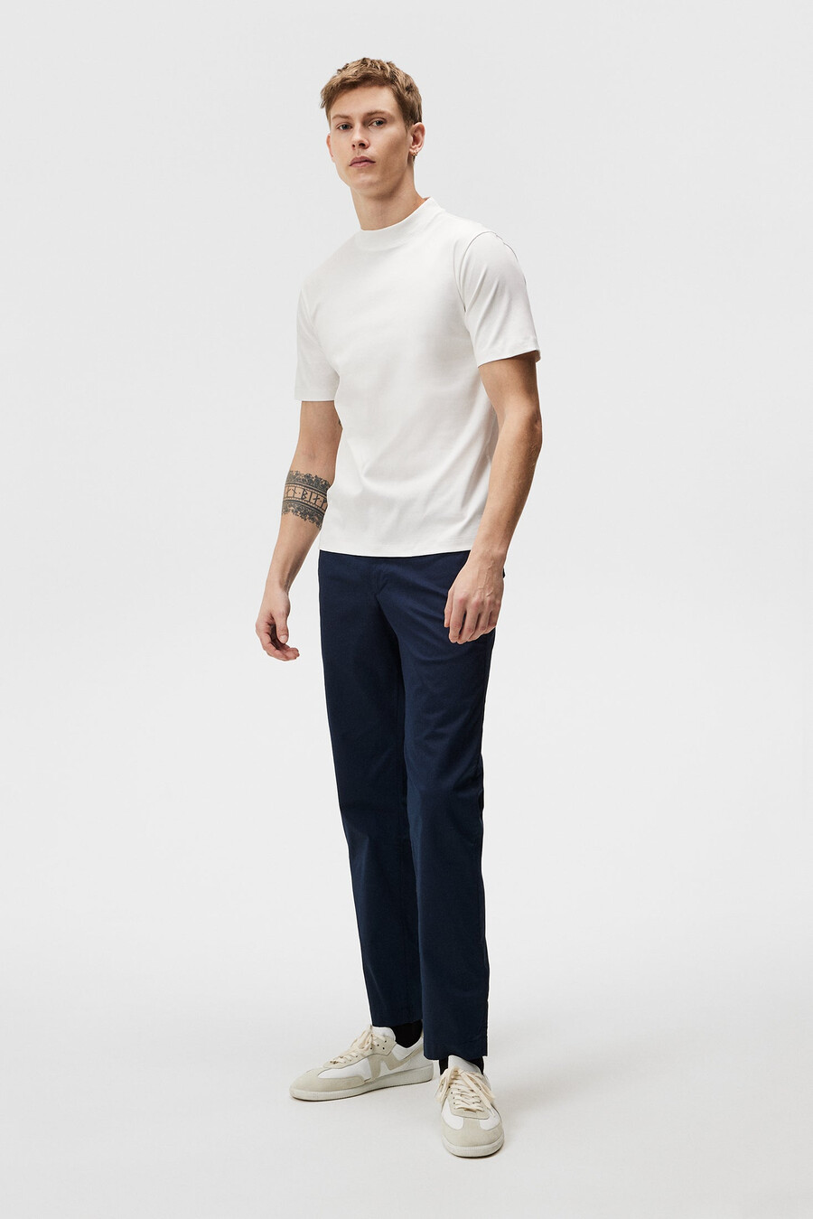 ace mock neck t-shirt