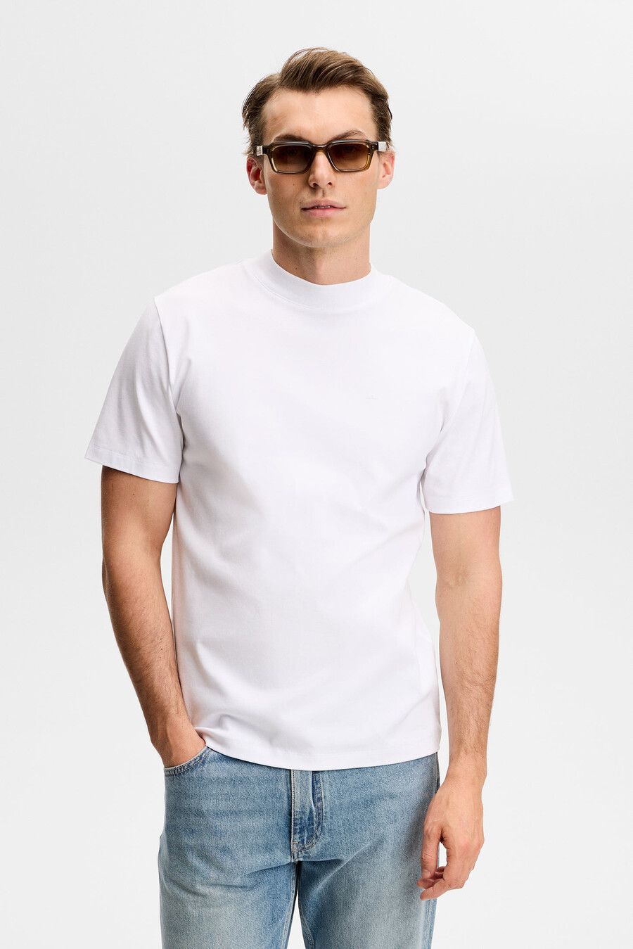 ace mock neck t-shirt