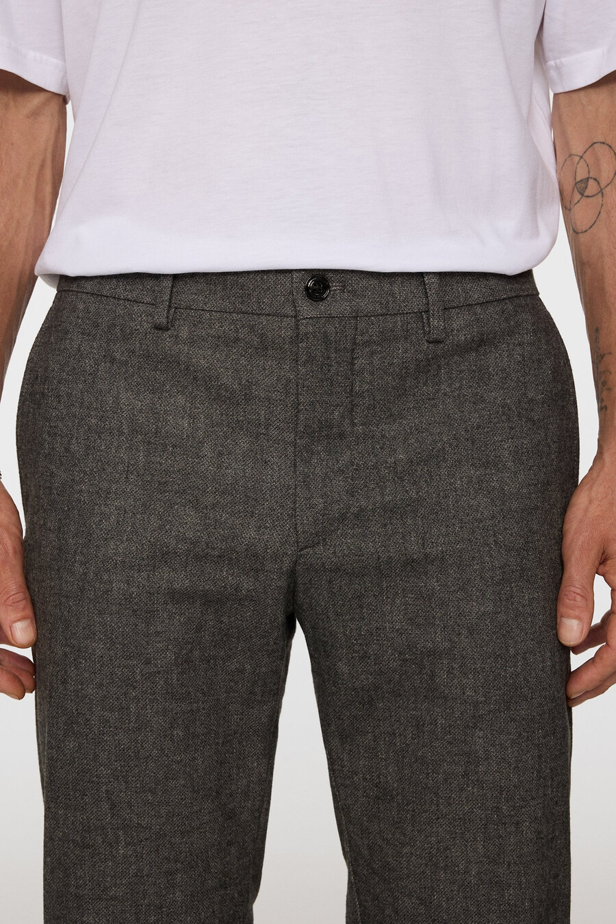 ched micro pattern pants